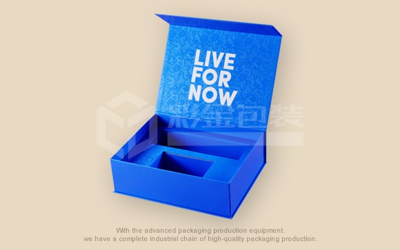 百事上海時裝周特別限量罐